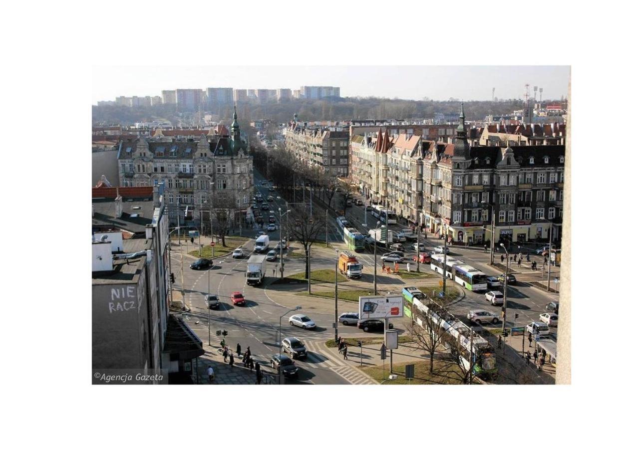 Strych Kosciuszki - Duzy Apartamento Estetino Exterior foto